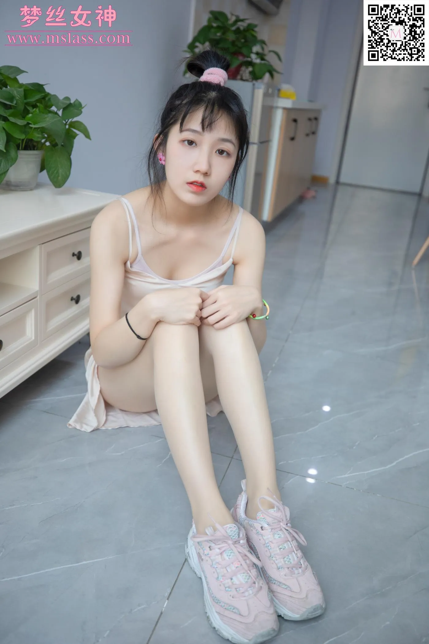[MSLASS梦丝女神] 2020.11.02 NO.131 莹仙女 PINK [52P]插图9